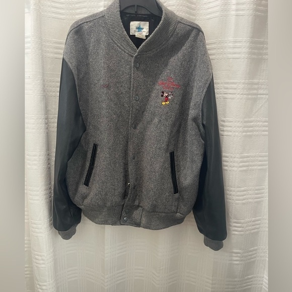 Disney Other - Walt Disney buena vista home video jacket
